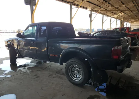 2003 Ford Ranger Super Cab z USA, uszkodzony, nr VIN 1FTYR14V43PA20008